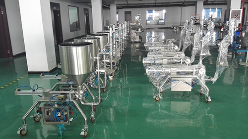 慶賀，星格辣椒醬灌裝機走進開封俏辣妹(圖4)