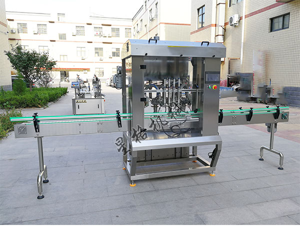 不斷完善自我的海鮮醬灌裝機(jī)前來(lái)報(bào)道(圖2)