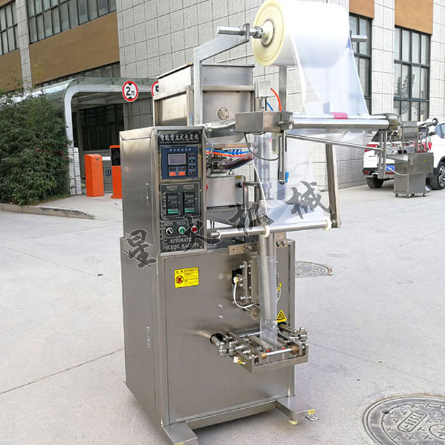 廣州星格研發(fā)火鍋底料自動(dòng)包裝機(jī)配得上冬天！(圖1)