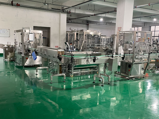 2022年新款自動醬料灌裝生產線上線了！(圖3)