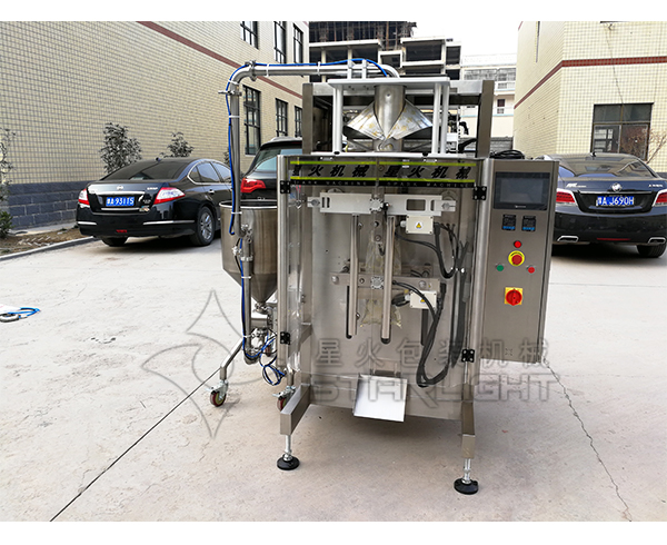 順應(yīng)時(shí)代醬料包裝機(jī)的發(fā)展?jié)摿o窮(圖1) 順應(yīng)時(shí)代醬料包裝機(jī)的發(fā)展?jié)摿o窮(圖1)