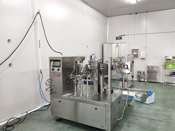 選擇中央廚房醬料包裝機(jī)需要那些條件(圖1) 選擇中央廚房醬料包裝機(jī)需要那些條件(圖1)