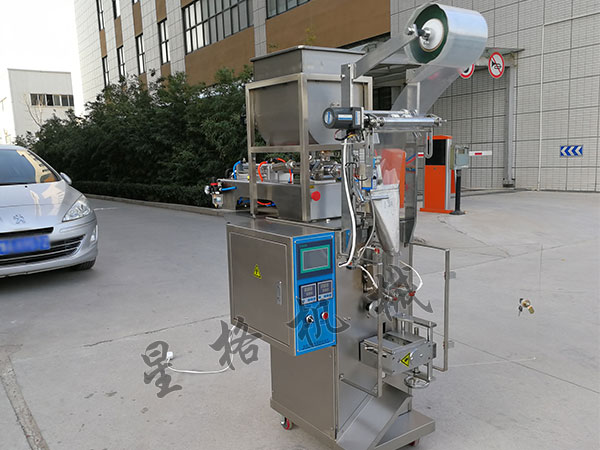 立式番茄醬包裝機幫助企業(yè)縮減成本(圖1) 立式番茄醬包裝機幫助企業(yè)縮減成本(圖1)