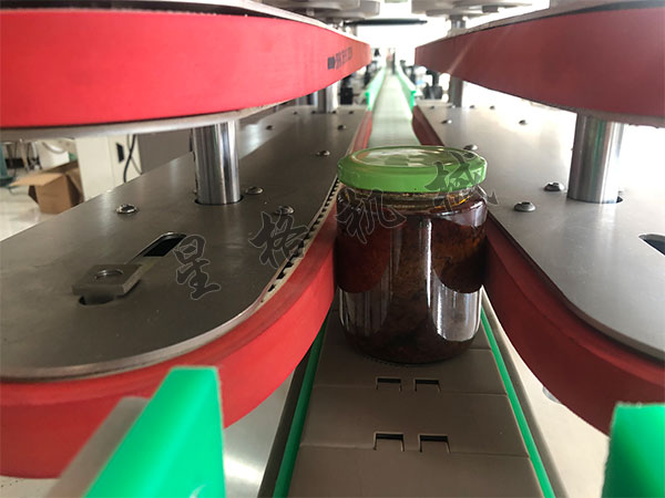 全套香菇醬灌裝生產(chǎn)線有哪些設備(圖2) 全套香菇醬灌裝生產(chǎn)線有哪些設備(圖2)