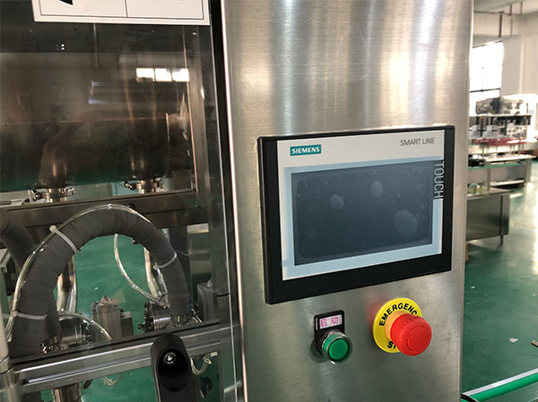 番茄醬料灌裝生產(chǎn)線功能介紹(圖2) 番茄醬料灌裝生產(chǎn)線功能介紹(圖2)